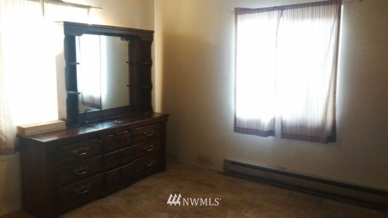 12003 East Gibson Road Everett, WA 98204 - Photo 21 of 25