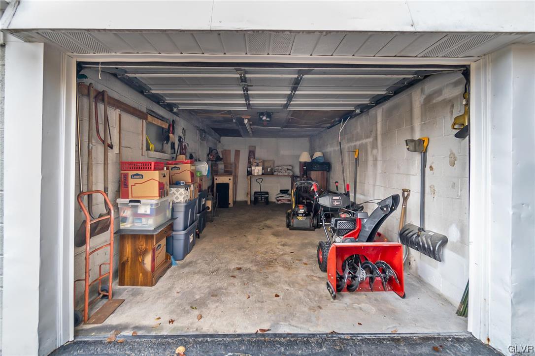 3940 Fireline Road Palmerton, PA 18071 - Photo 11 of 50 Gallery Image 11