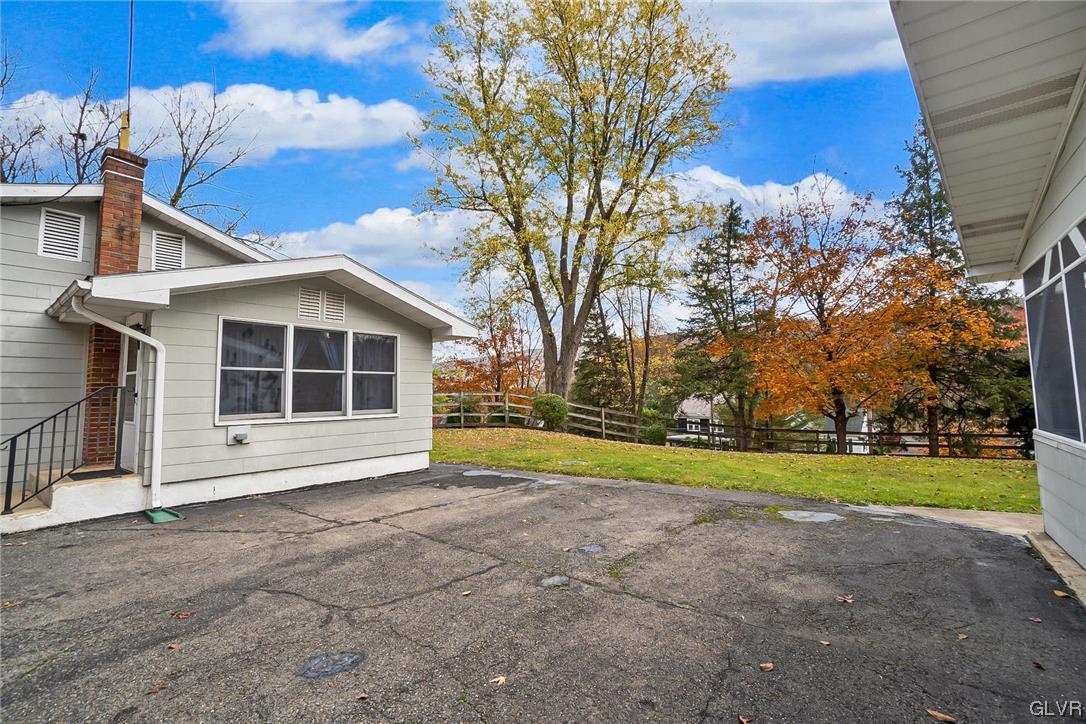 3940 Fireline Road Palmerton, PA 18071 - Photo 12 of 50 Gallery Image 12