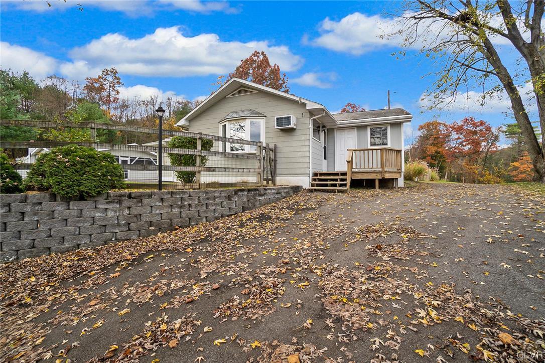 3940 Fireline Road Palmerton, PA 18071 - Photo 3 of 50 Gallery Image 3