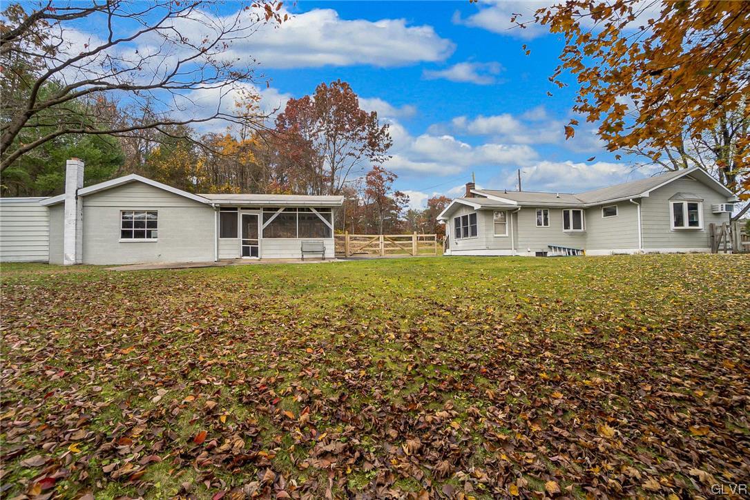 3940 Fireline Road Palmerton, PA 18071 - Photo 5 of 50 Gallery Image 5