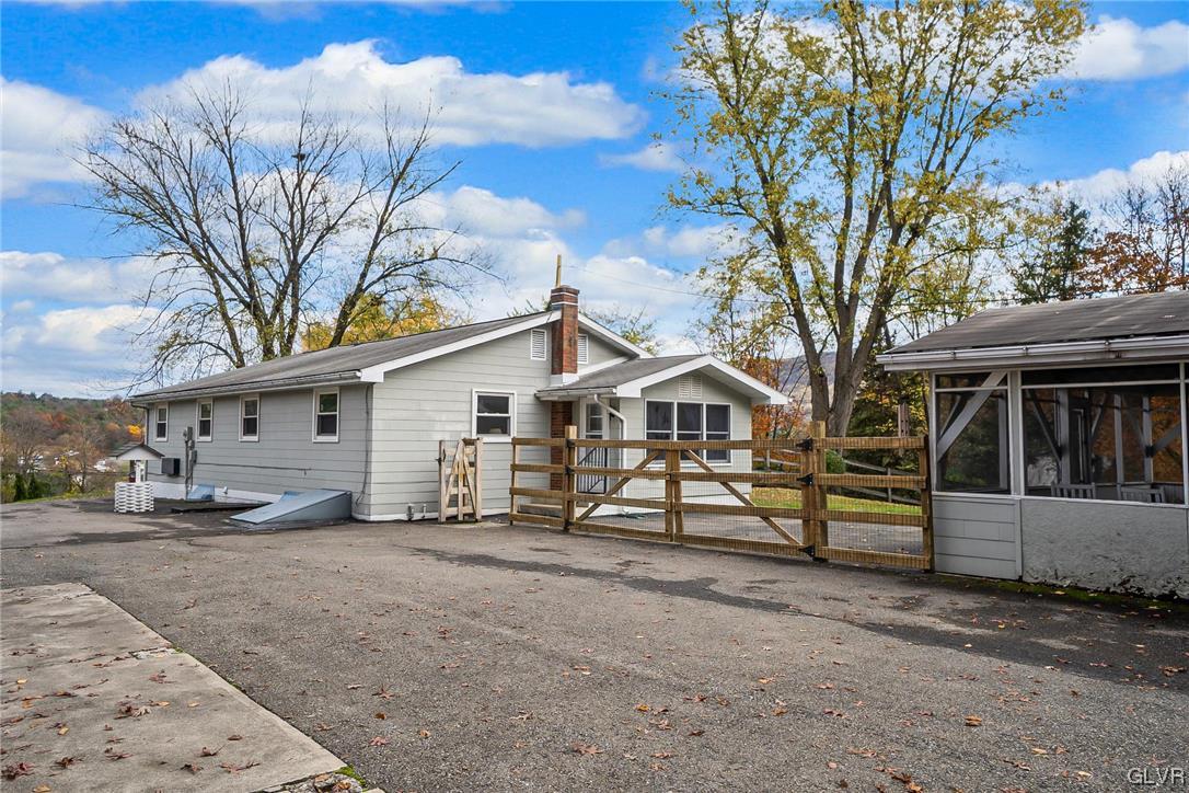 3940 Fireline Road Palmerton, PA 18071 - Photo 6 of 50 Gallery Image 6