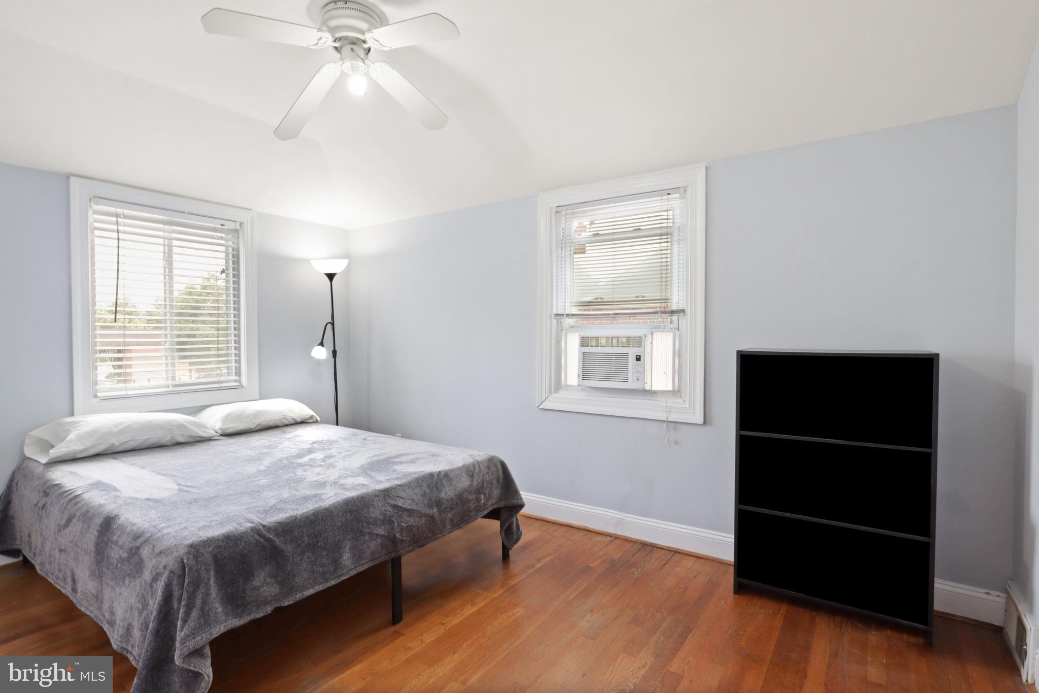 206 South Glebe Road Arlington, VA 22204 - Photo 17 of 43