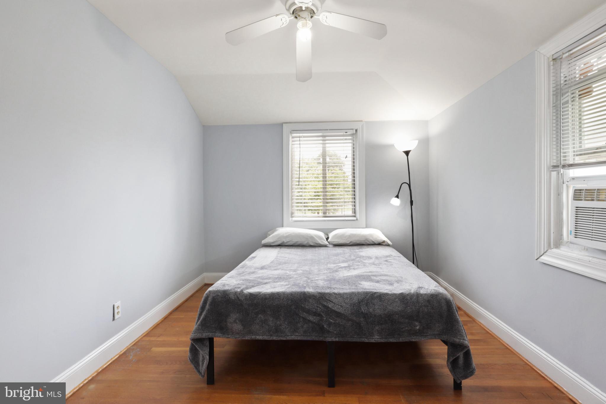 206 South Glebe Road Arlington, VA 22204 - Photo 19 of 43