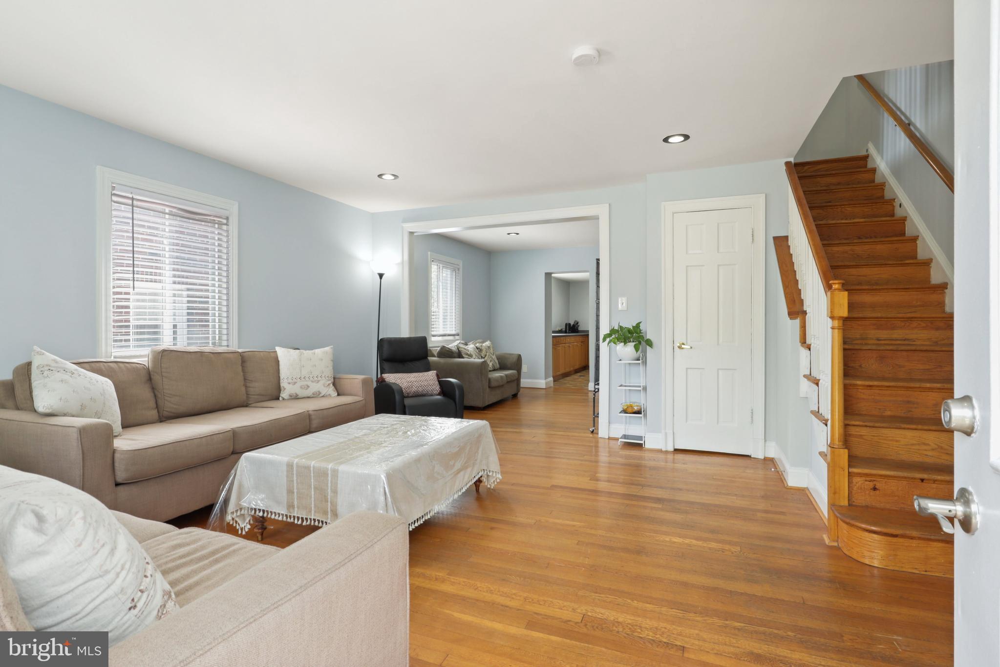 206 South Glebe Road Arlington, VA 22204 - Photo 4 of 43