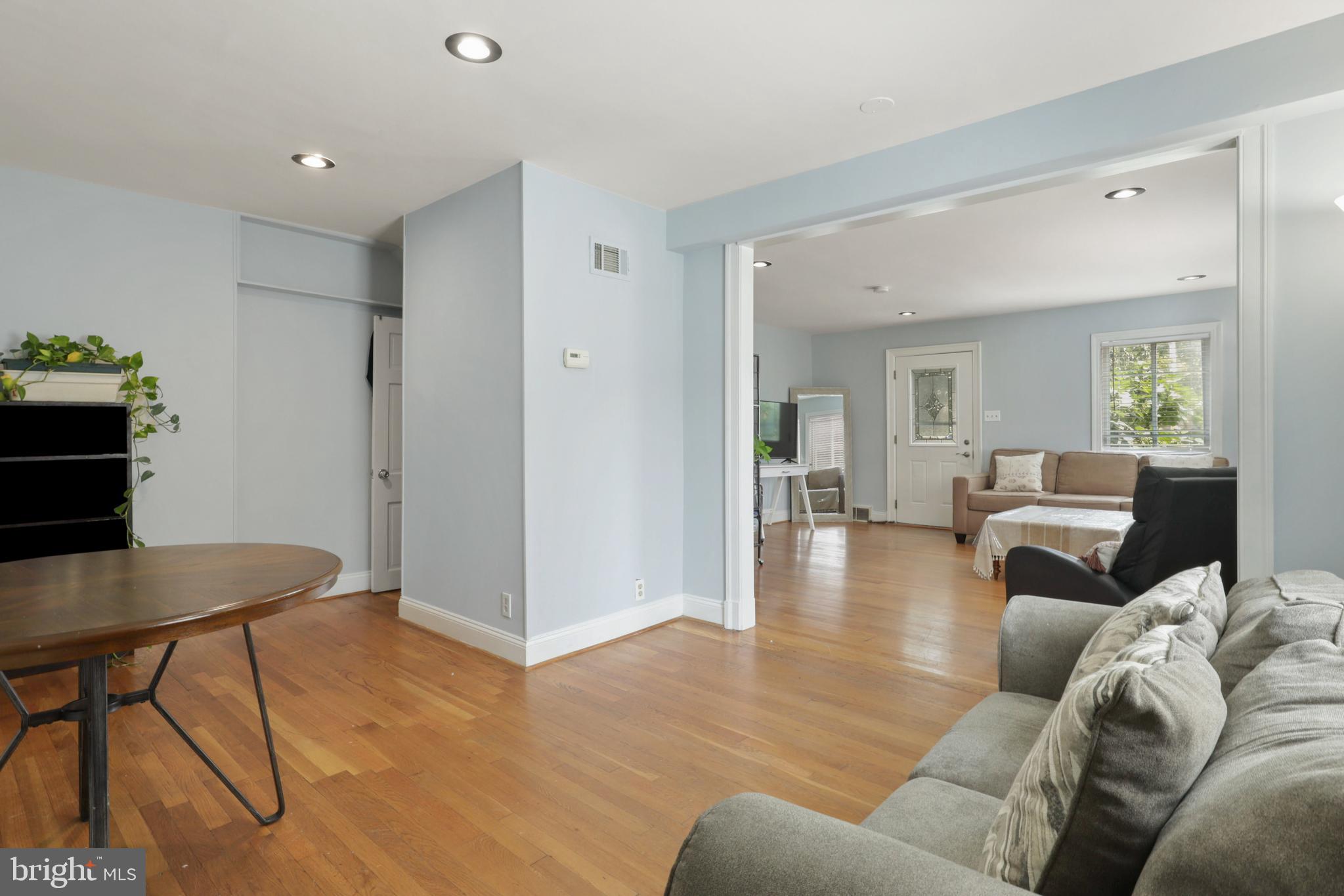 206 South Glebe Road Arlington, VA 22204 - Photo 9 of 43