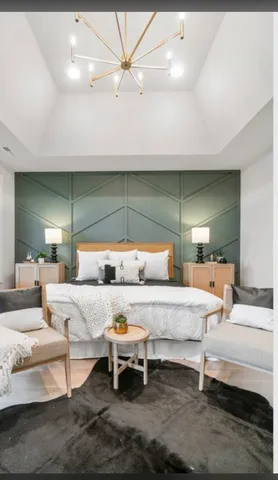 $795,000 | 535 Lockard Lane, Highwood, IL 60040