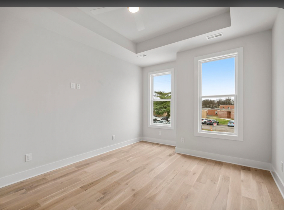 535 Lockard Lane Highwood, IL 60040 - Photo 6 of 11