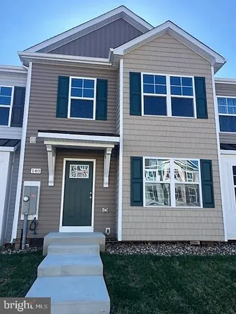 $2,100 | 140 Olga Drive, Martinsburg, WV 25403