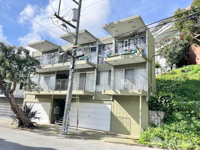 135 Corwin Street San Francisco, CA 94114 - Photo 1 of 1 a view of a building with a outdoor space