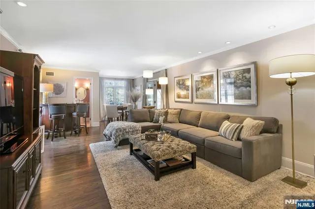 $1,588,950 | 44 Blueberry Drive, Woodcliff Lake, NJ 07677