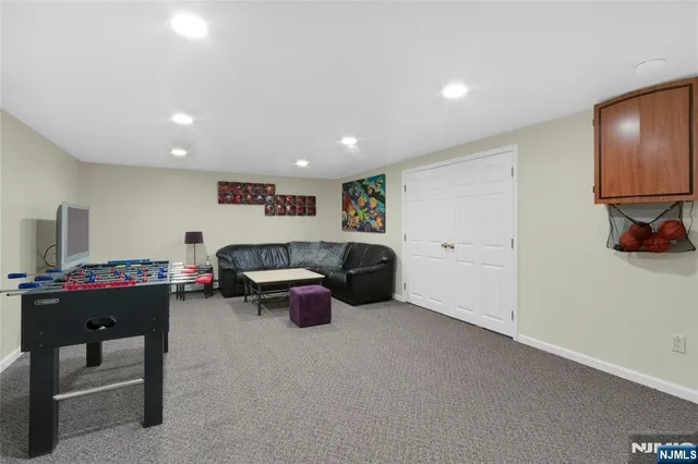 $1,588,950 | 44 Blueberry Drive, Woodcliff Lake, NJ 07677