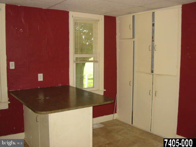 2902 Hanover Pike Hanover, PA 17331 - Photo 8 of 15 Gallery Image 8