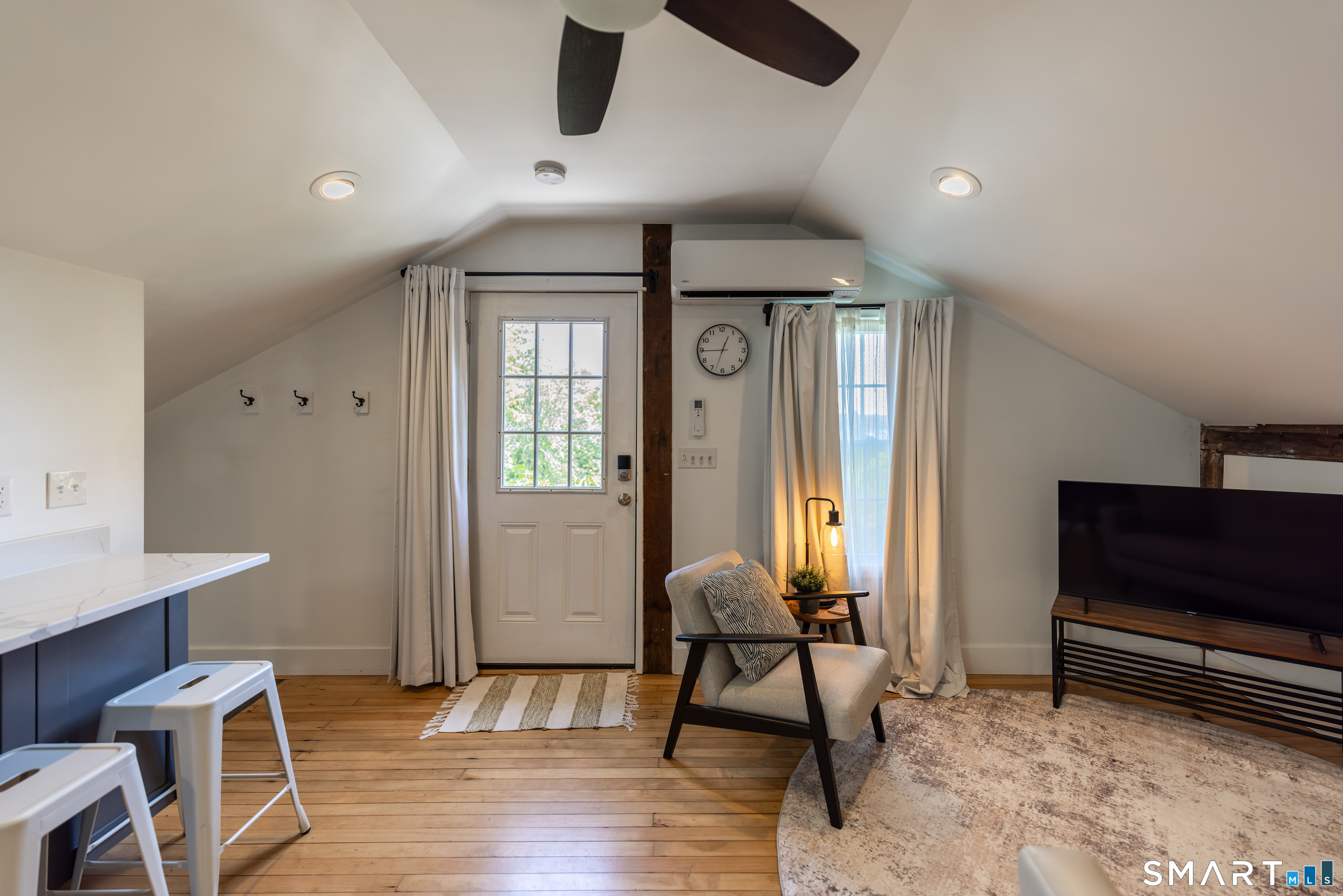 2 Sutula Road Suffield, CT 06078 - Photo 4 of 24