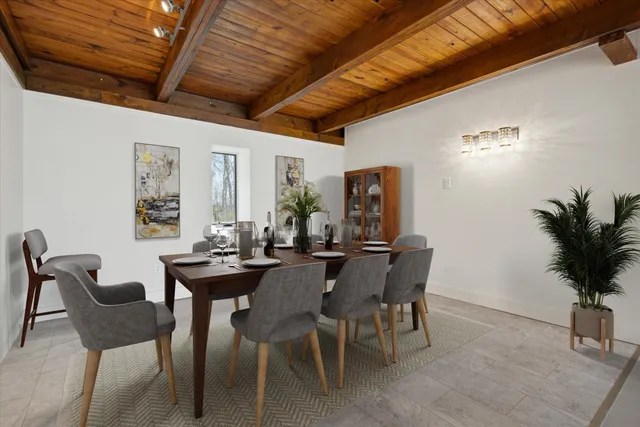 $445,000 | 426 Elizabeth Street, Buchanan, MI 49107