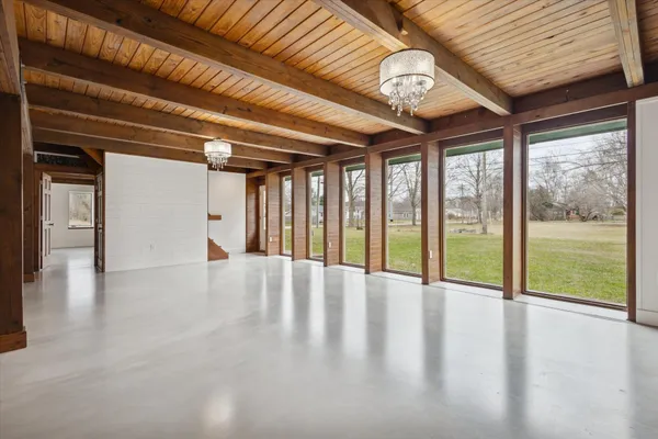 $430,000 | 426 Elizabeth Street, Buchanan, MI 49107