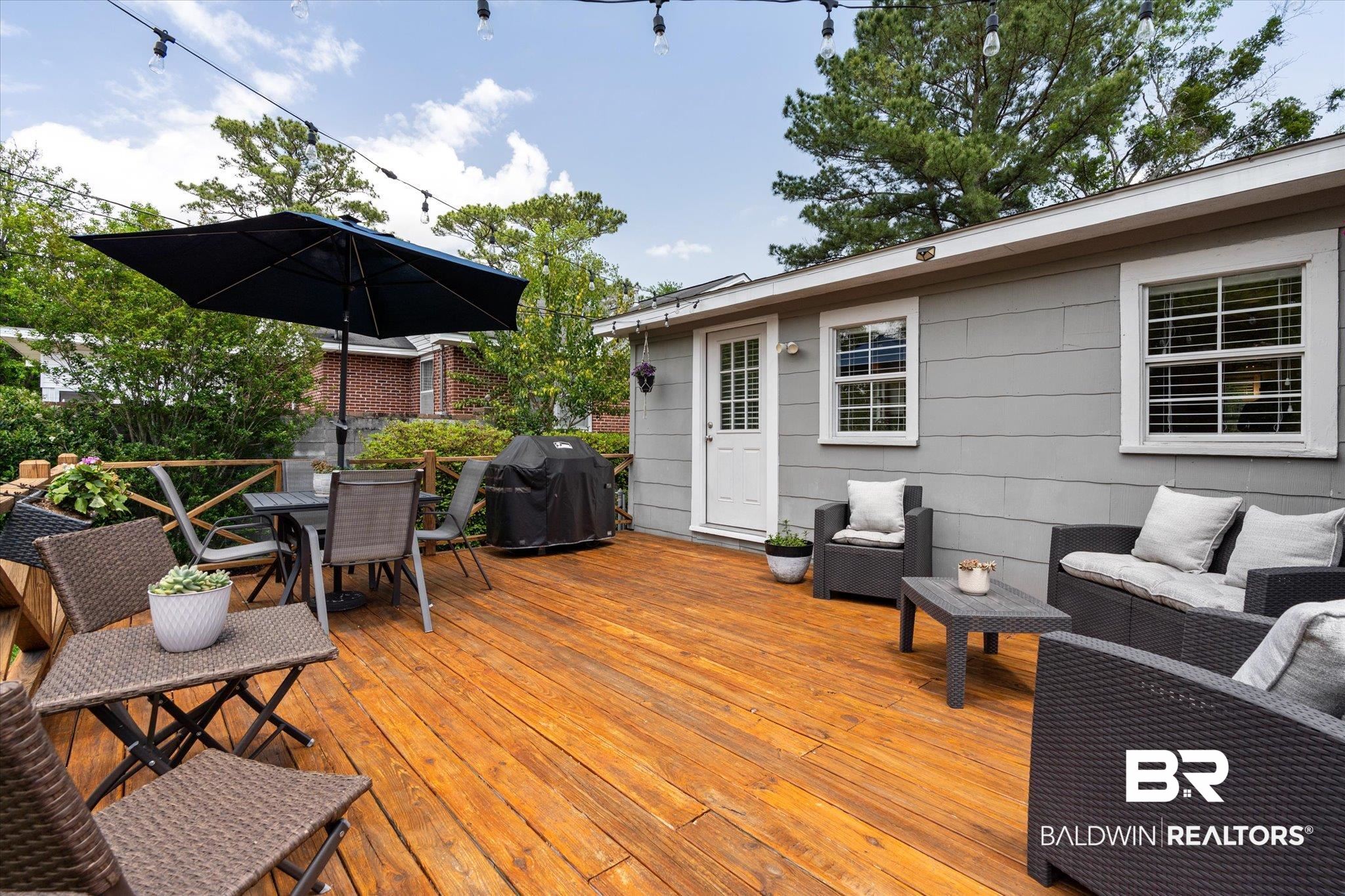 10 Felder Place Mobile, AL 36606 - Photo 27 of 30 Deck