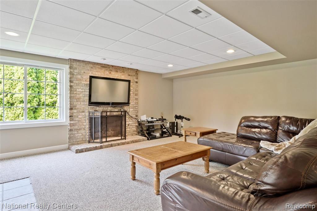 801 Peach Tree Lane Rochester Hills, MI 48306 - Photo 38 of 54