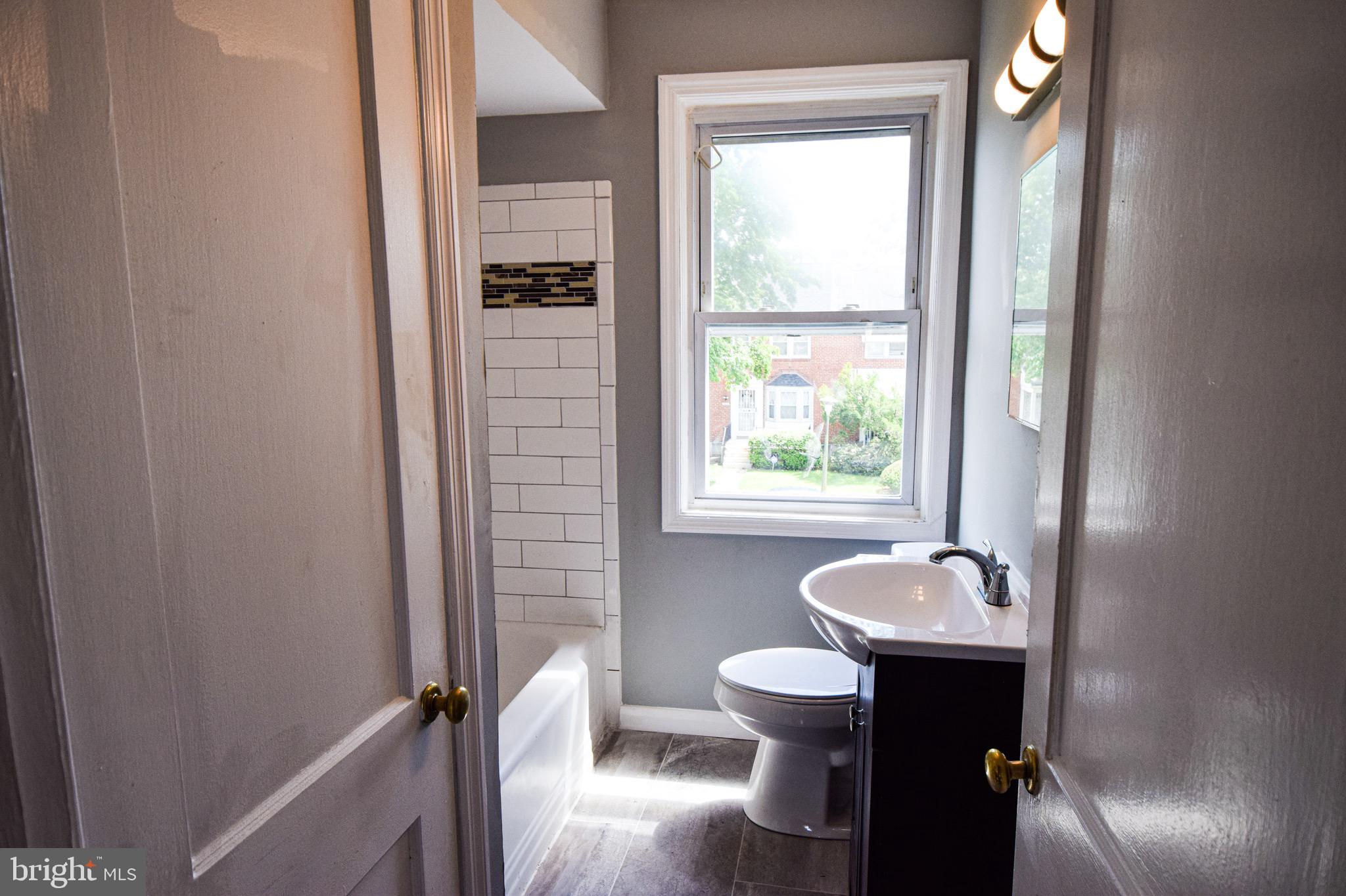 5812 Falkirk Road Baltimore, MD 21239 - Photo 17 of 32 Bathroom