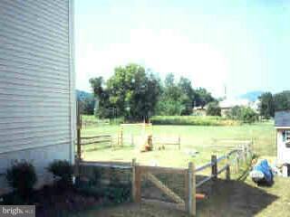18 Michigan Drive Sinking Spring, PA 19608 - Photo 3 of 5