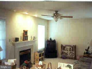 18 Michigan Drive Sinking Spring, PA 19608 - Photo 4 of 5