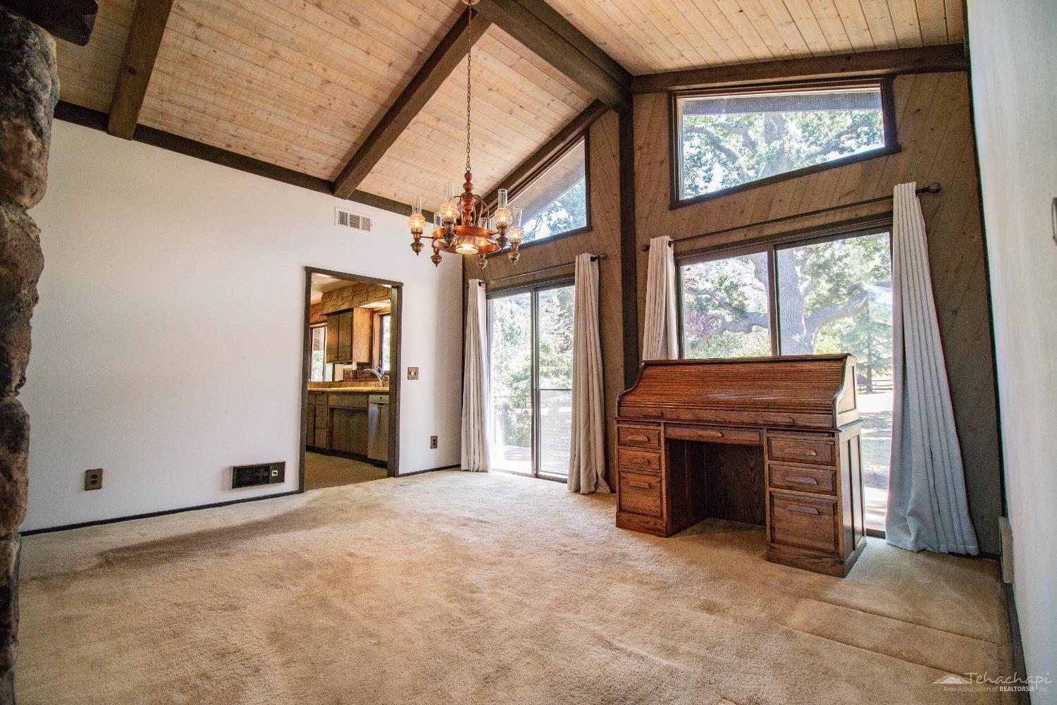 26851 Bear Valley Road Tehachapi, CA 93561 - Photo 20 of 48 Gallery Image 20