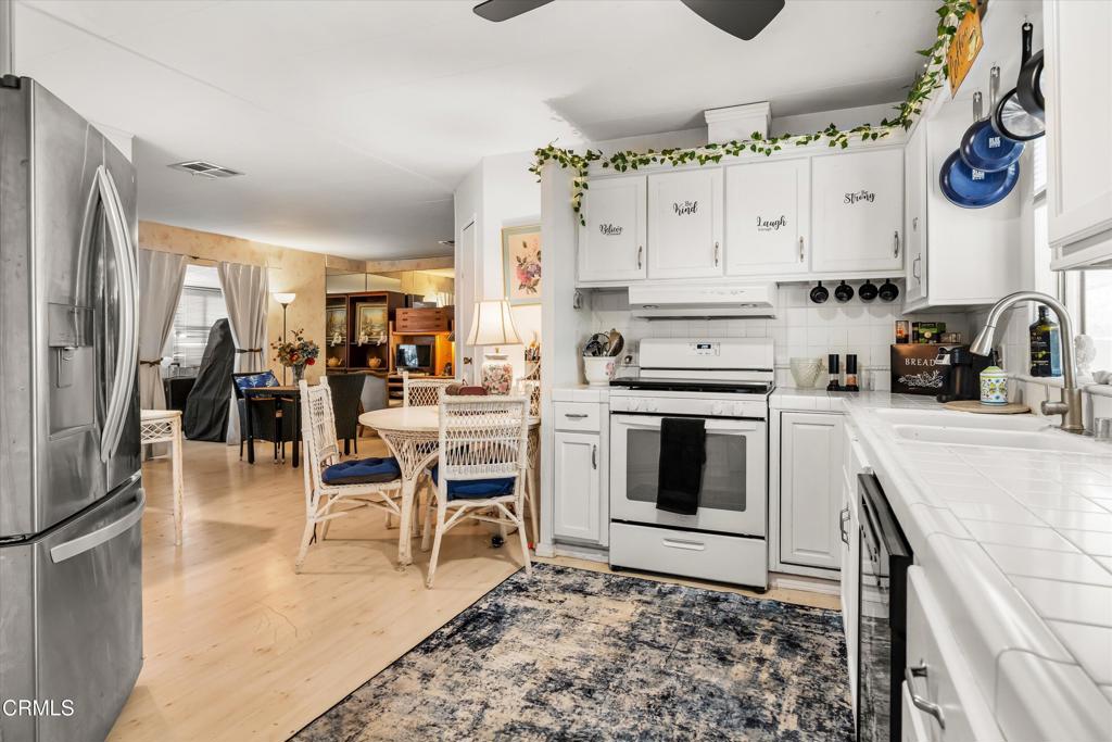 3950 Via Real, Unit 191 Carpinteria, CA 93013 - Photo 7 of 24 07-3950 Via Real - 7