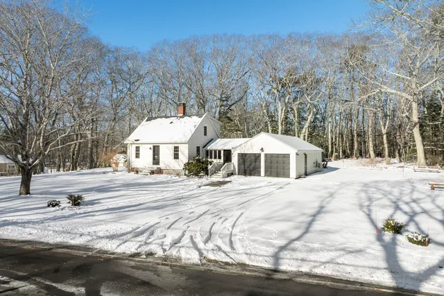 $595,000 | 56 Highway 32, Bristol, ME 04554