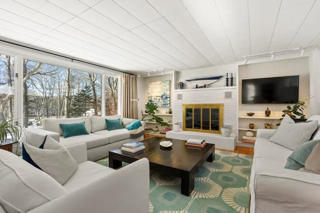 $595,000 | 56 Highway 32, Bristol, ME 04554