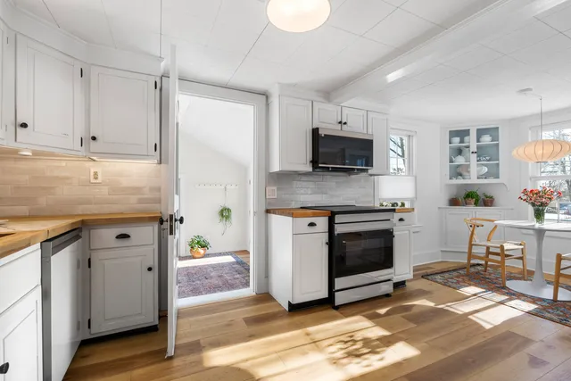 $595,000 | 56 Highway 32, Bristol, ME 04554