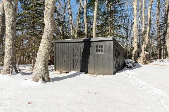 $595,000 | 56 Highway 32, Bristol, ME 04554