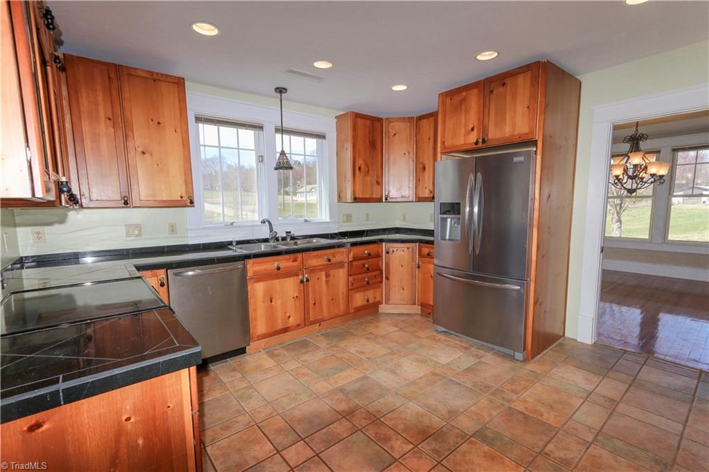 2280 Murray Road State Road, NC 28676 - Photo 20 of 30 Gallery Image 20