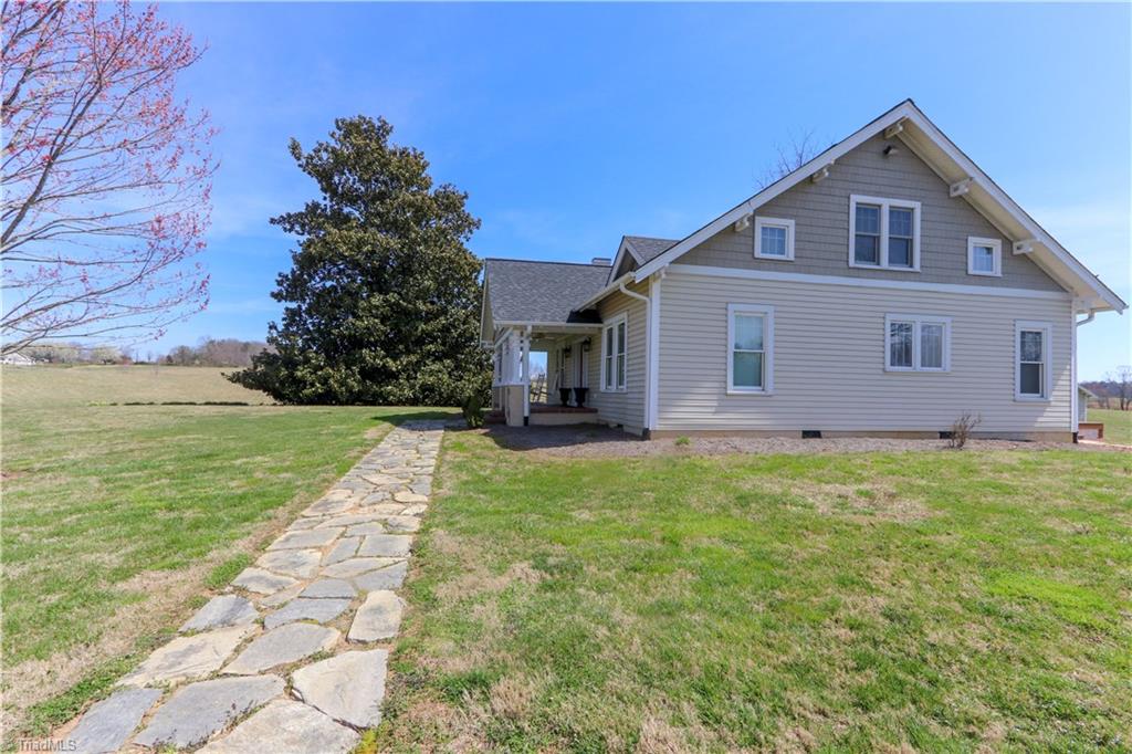 2280 Murray Road State Road, NC 28676 - Photo 5 of 30 Gallery Image 5