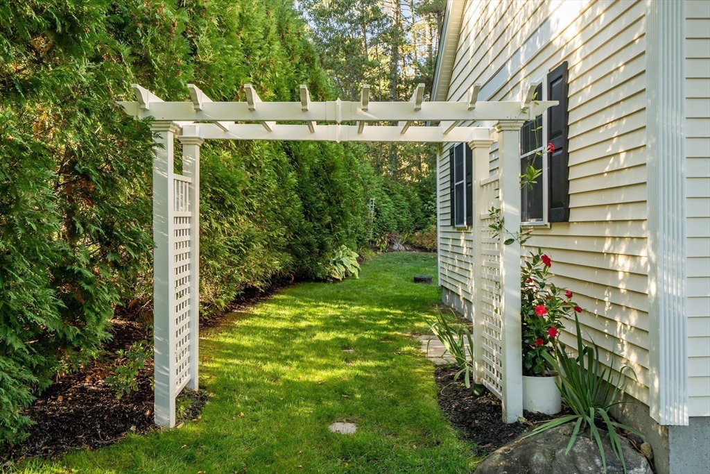 49 Quarry Road, Unit 49 Acton, MA 01720 - Photo 31 of 42