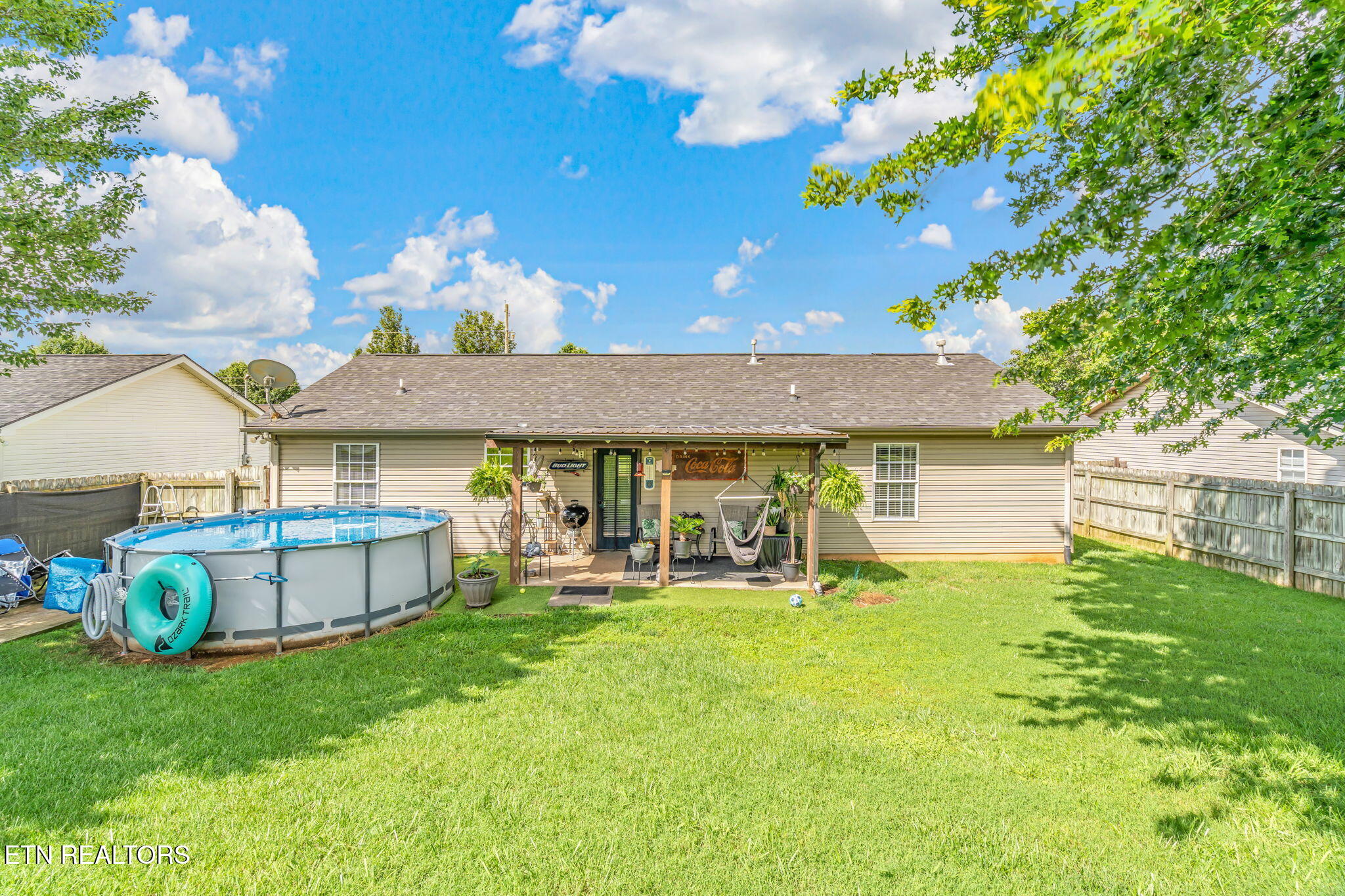 7527 Wheatmeadow Road Corryton, TN 37721 - Photo 26 of 33 Refreshing Pool