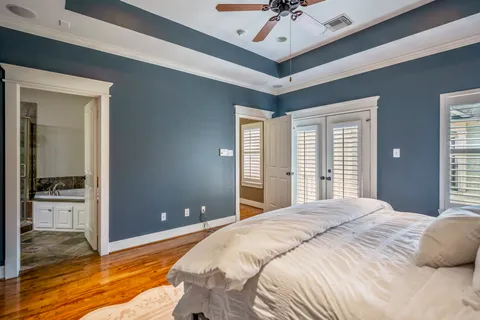 $435,000 | 905 West 23rd Street, Houston, TX 77008