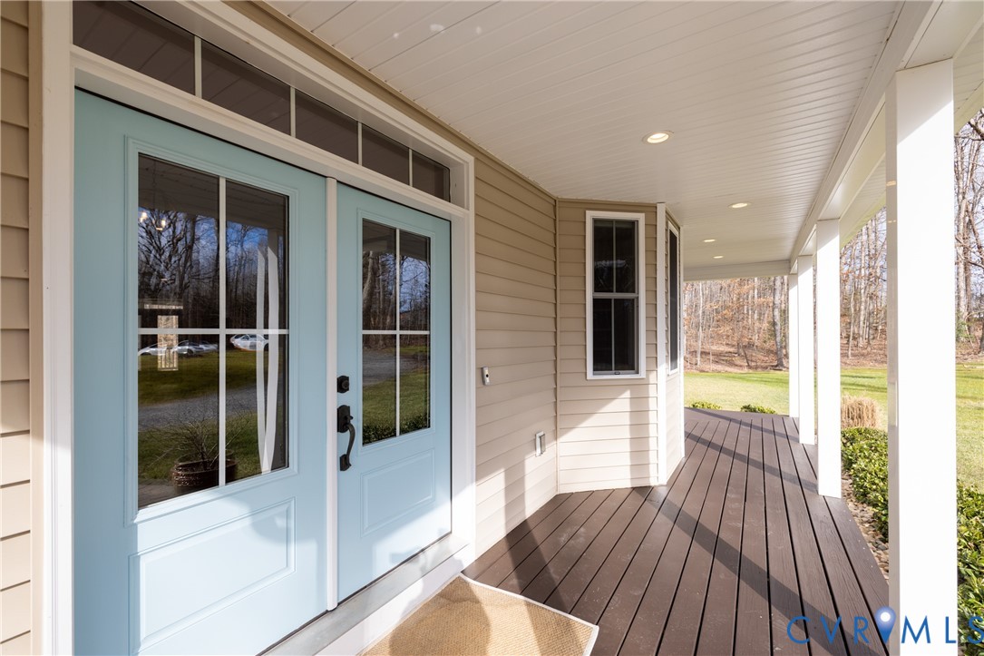2744 Dogtown Road Goochland, VA 23063 - Photo 2 of 53 Front Porch