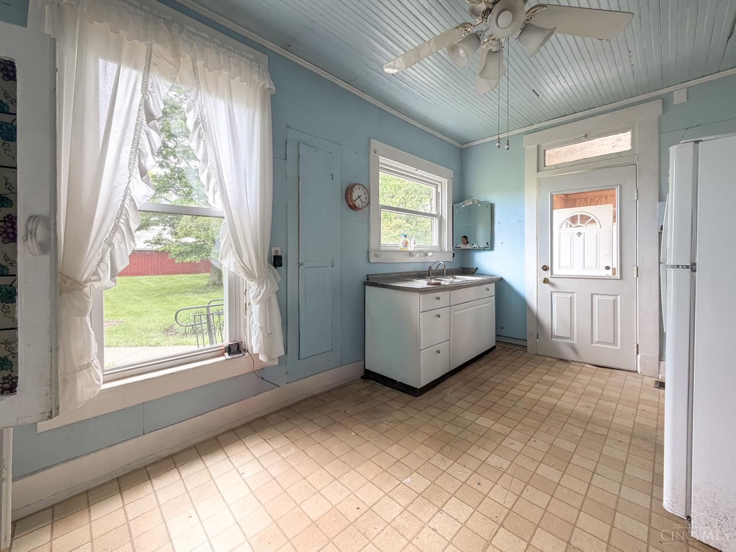 2175 Gibbs Road Goshen, OH 45122 - Photo 10 of 23