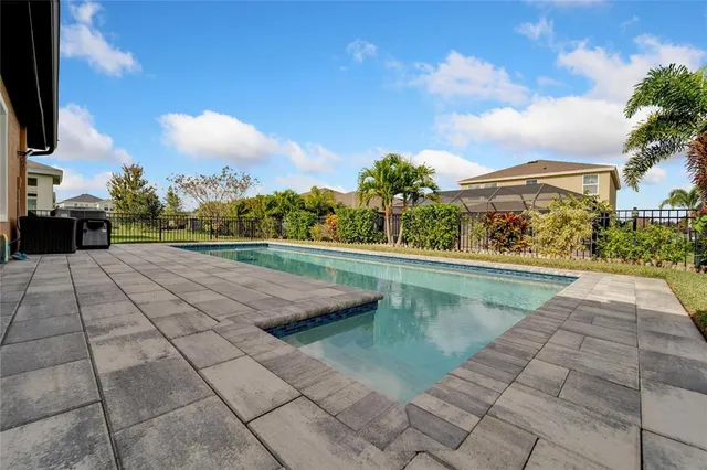 $573,000 | 7408 Sungold Meadow Court, Apollo Beach, FL 33572