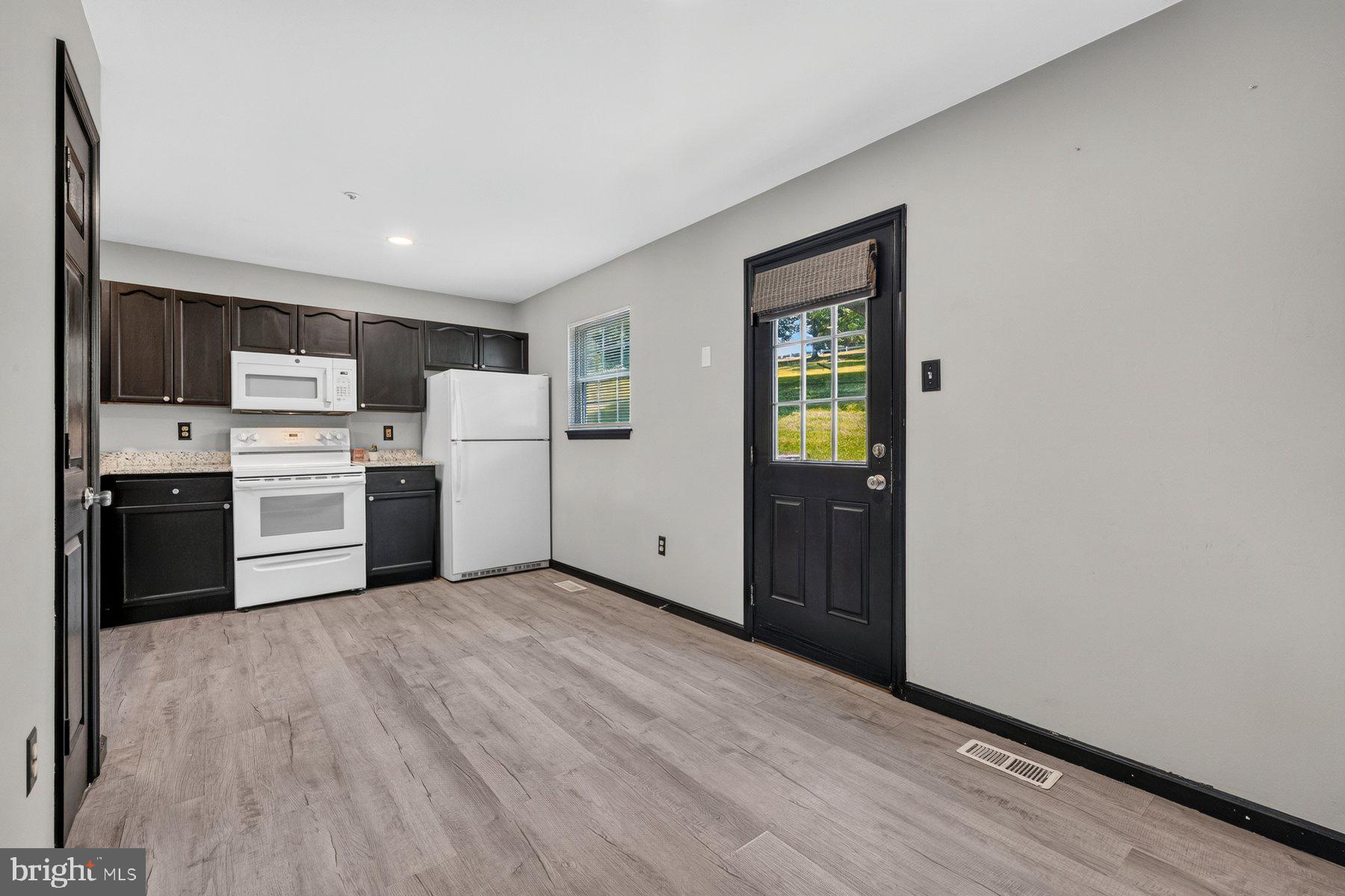 101 Jason's Ridge Smithsburg, MD 21783 - Photo 5 of 26 Gallery Image 5