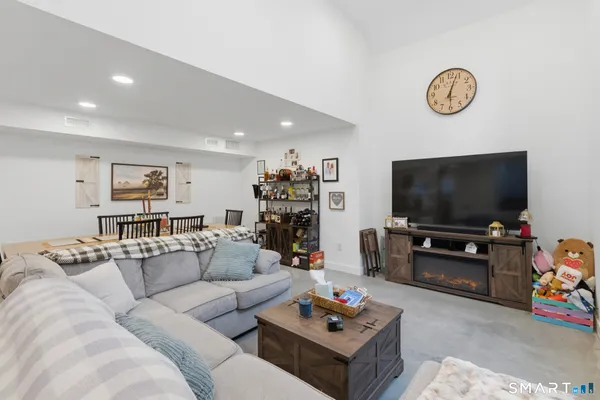 $3,600 | 904 Quinnipiac Avenue, Unit 9, New Haven, CT 06513