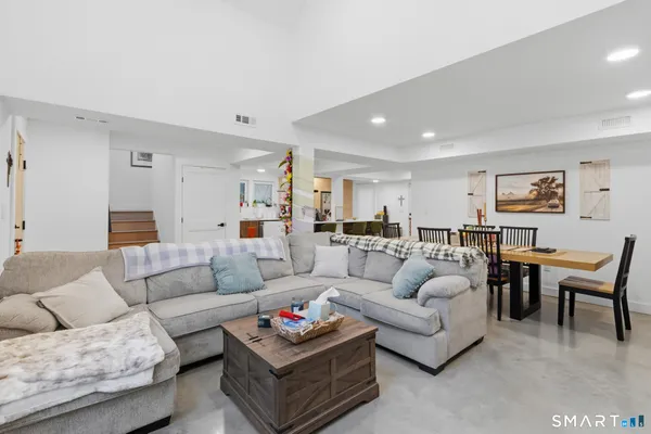 $3,600 | 904 Quinnipiac Avenue, Unit 9, New Haven, CT 06513