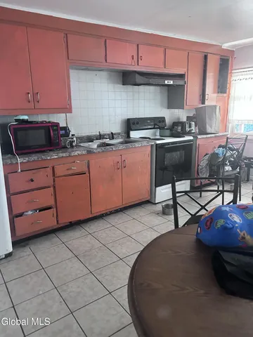 $205,000 | 7 Traver Street, Glens Falls, NY 12801