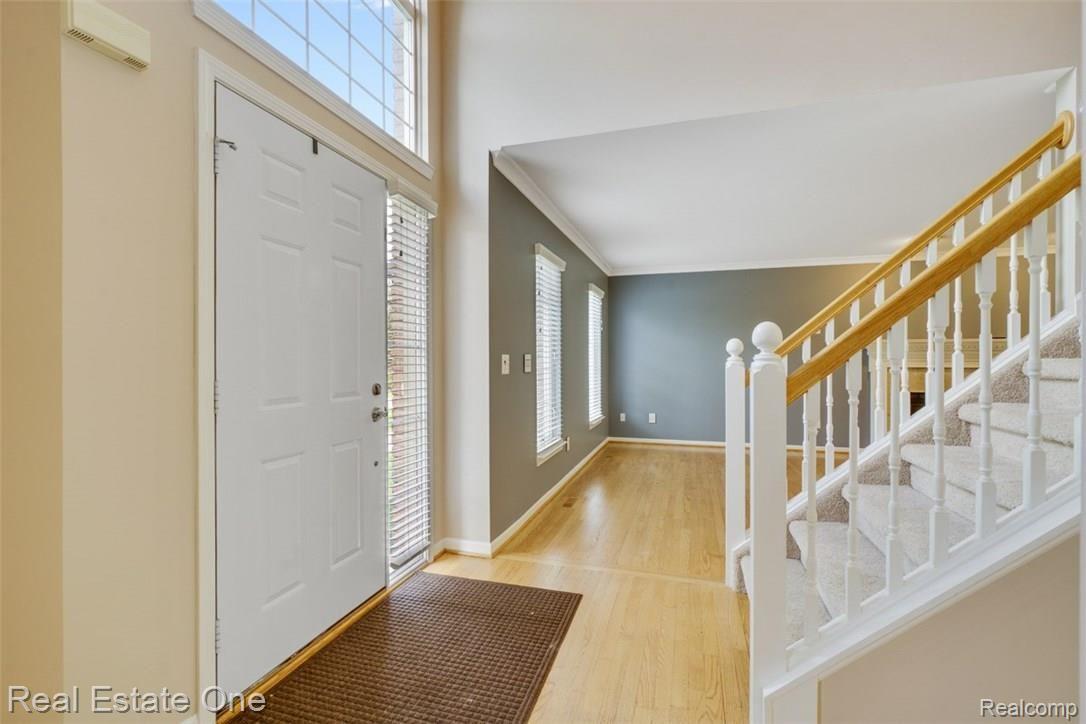 2140 Rob Ridge Drive Walled Lake, MI 48390 - Photo 8 of 35 dsc00631-dsc00635 - Copy.jpg