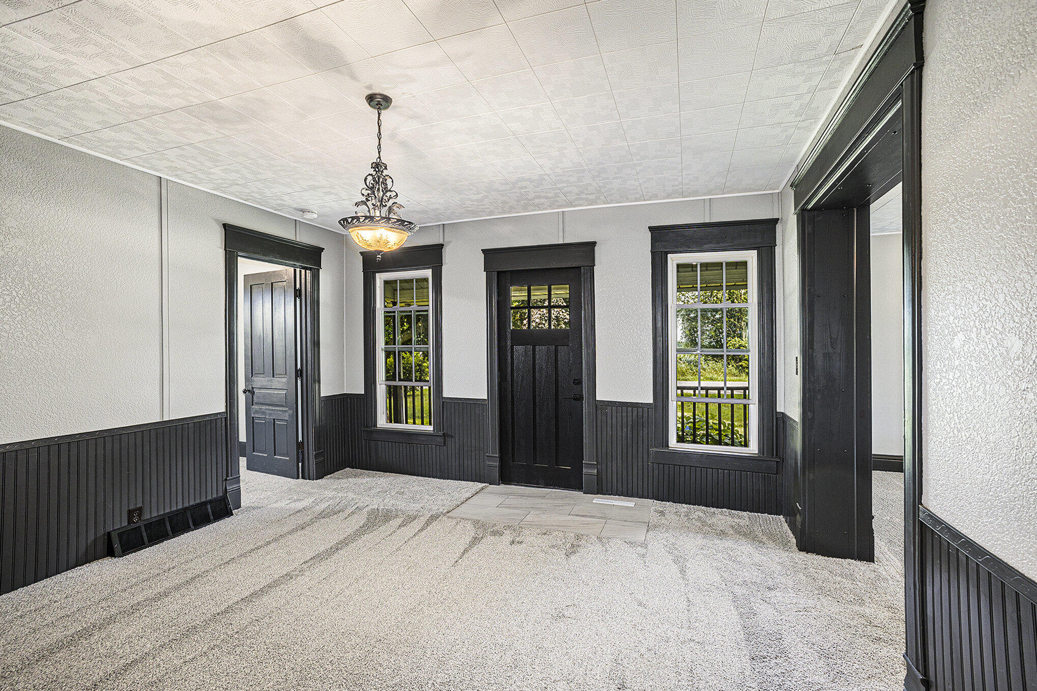 238 Maple Road Quincy, MI 49082 - Photo 6 of 24 008_file_189