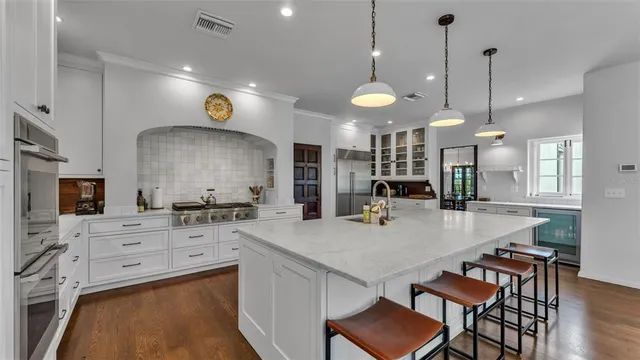 $3,500,000 | 2300 North Scenic Highway, Unit 40, Lake Wales, FL 33898