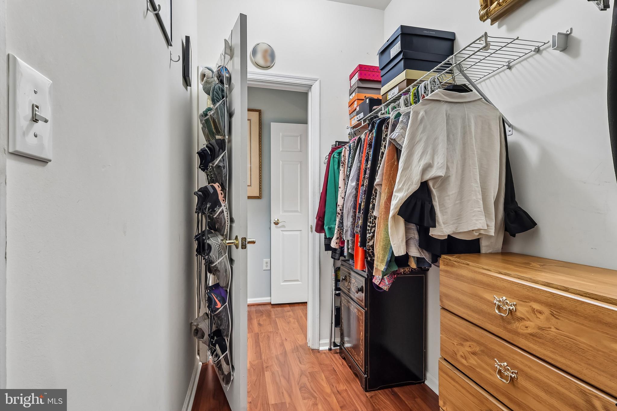 340 Lisa Way Riverton, NJ 08077 - Photo 18 of 44