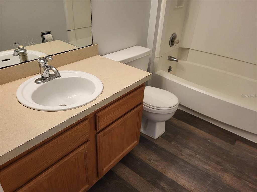 3727 Southwest 28th Terrace, Unit 2 Gainesville, FL 32608 - Photo 9 of 19