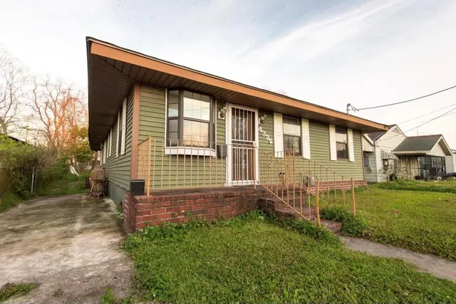 $2,150 | 4329 Pauger Street, New Orleans, LA 70122