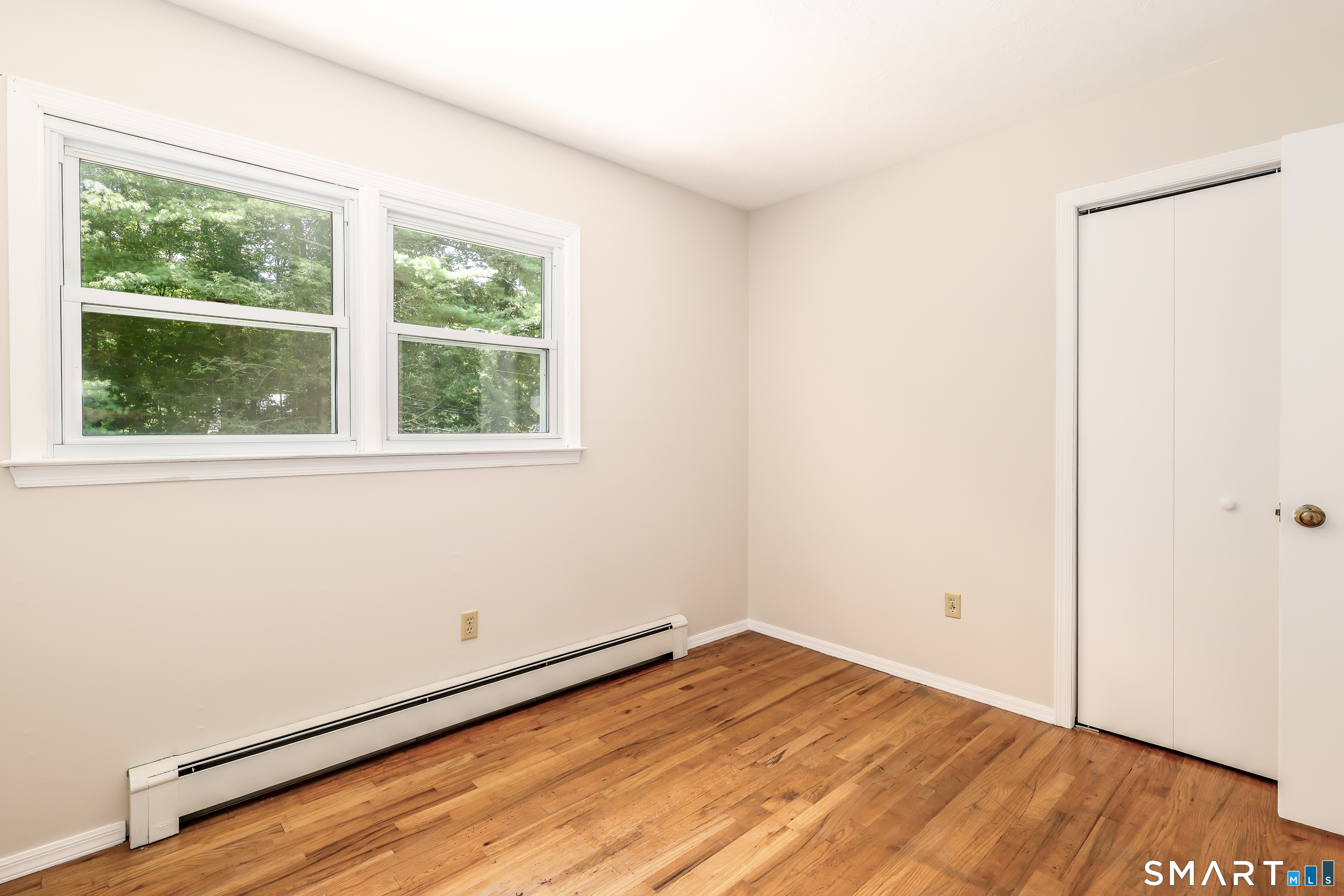 4 Beaver Bog Road New Fairfield, CT 06812 - Photo 14 of 38